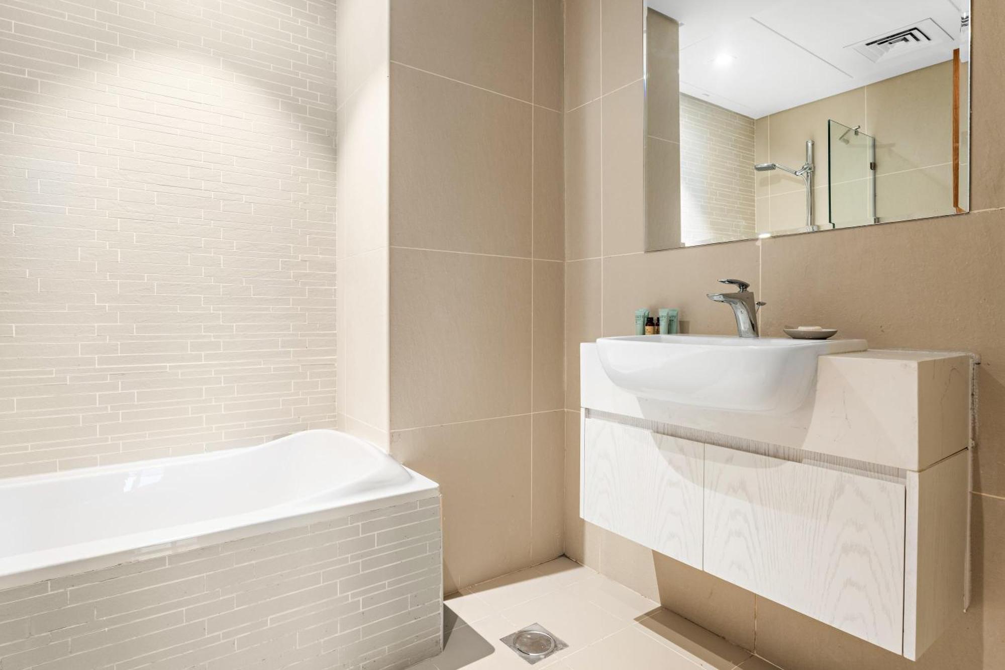 Silkhaus Chic 2 Bdr Near Reem Mall * Abu Dhabi