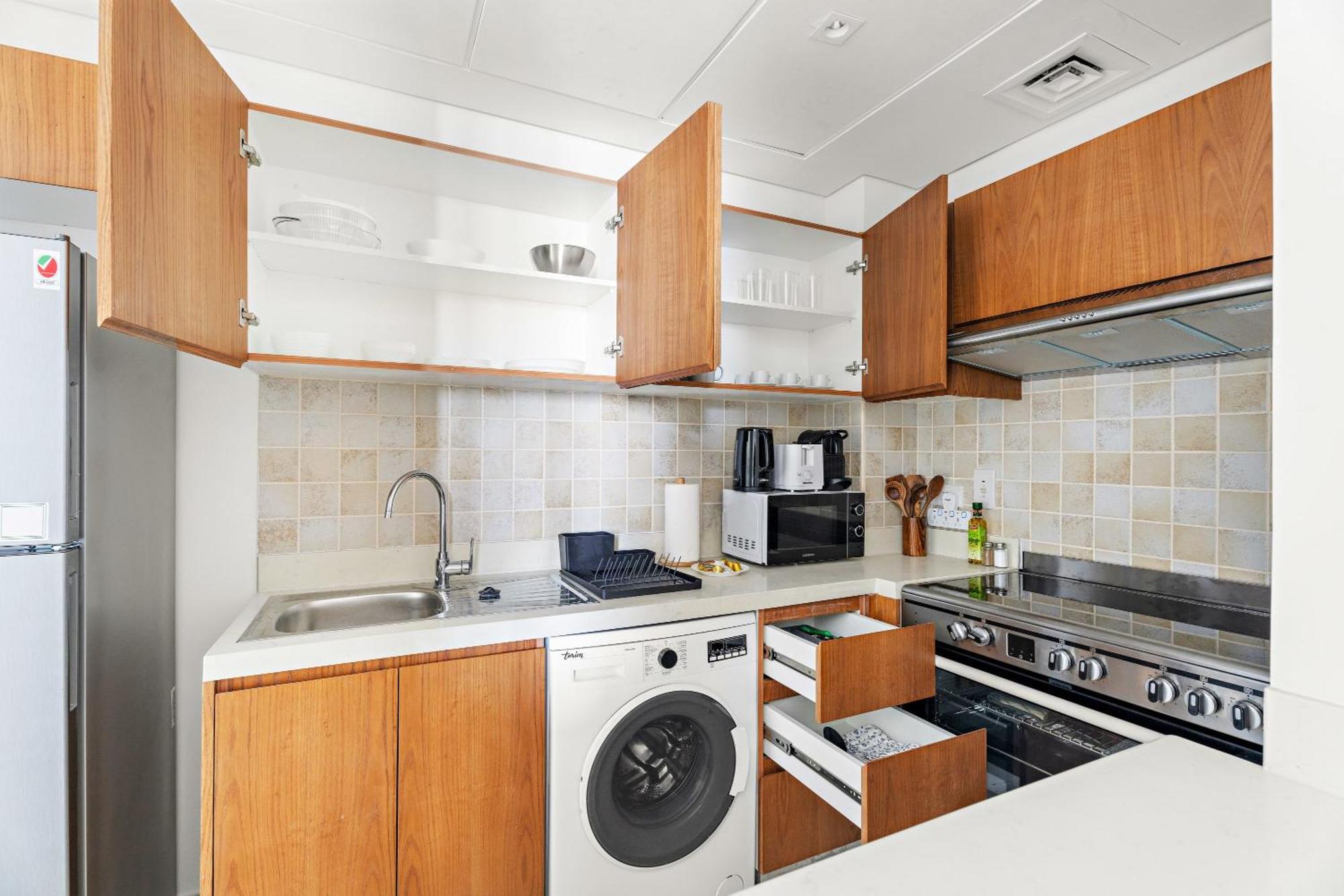 Silkhaus Chic 2 Bdr Near Reem Mall Apartment